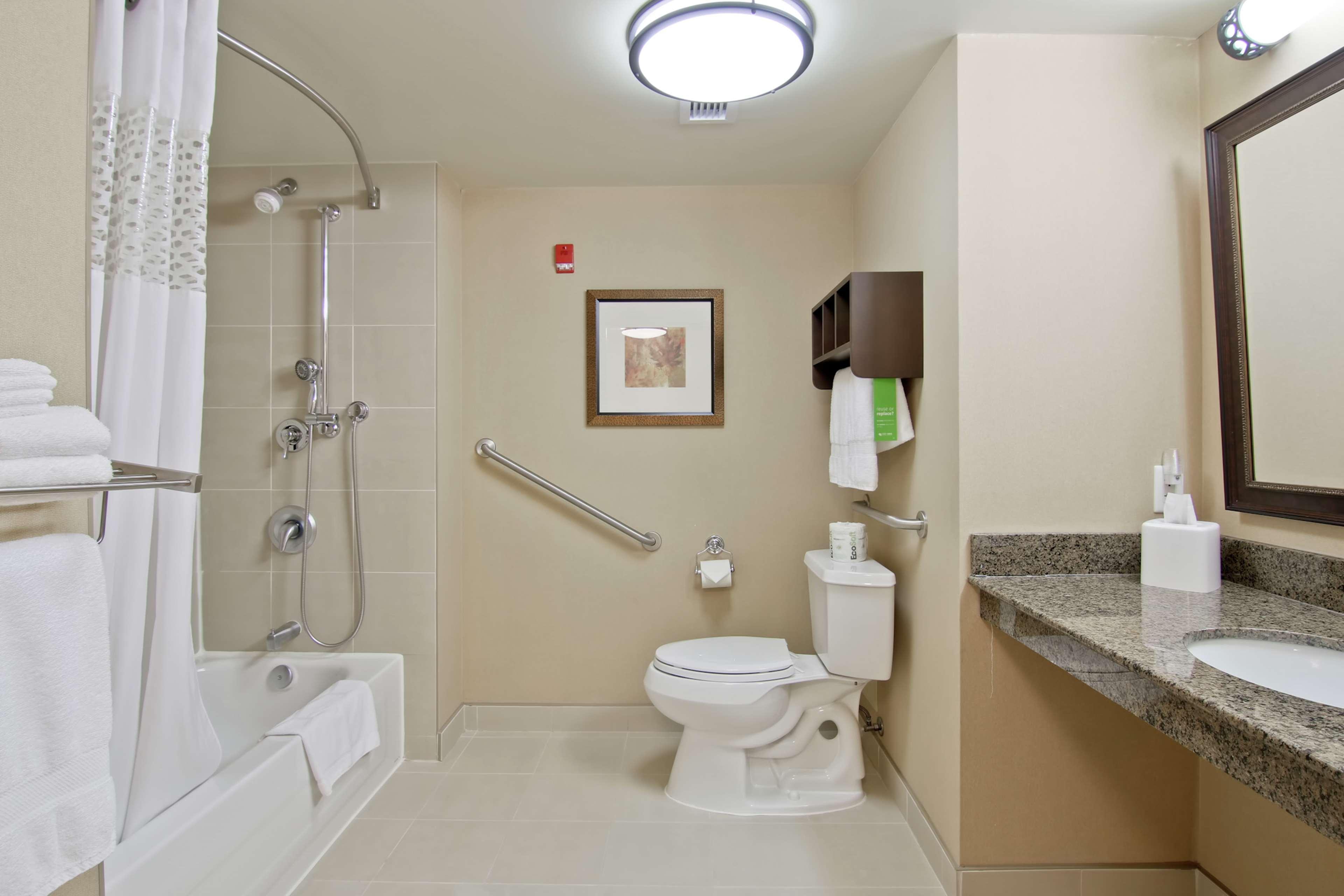 Hampton Inn By Hilton North Bay Extérieur photo
